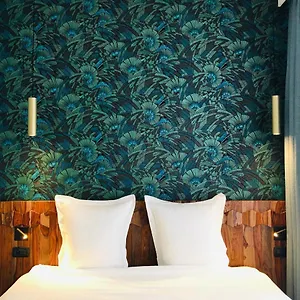 https://blue-alice-brussels.brusselshotelsbook.com